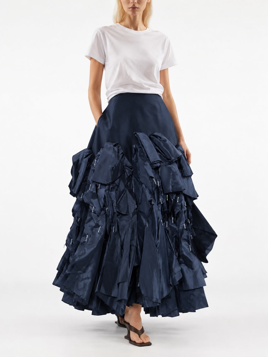 " The skirt "
