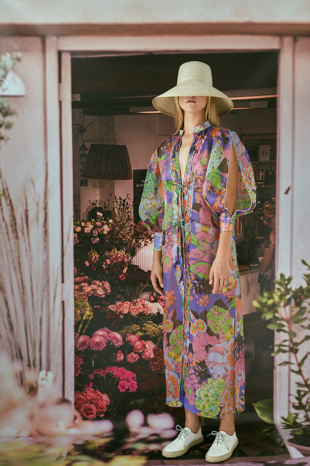 " TROPICAL FLOWER KIMONO"