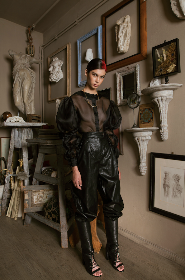 "THE PUFF BLACK SHIRT" 